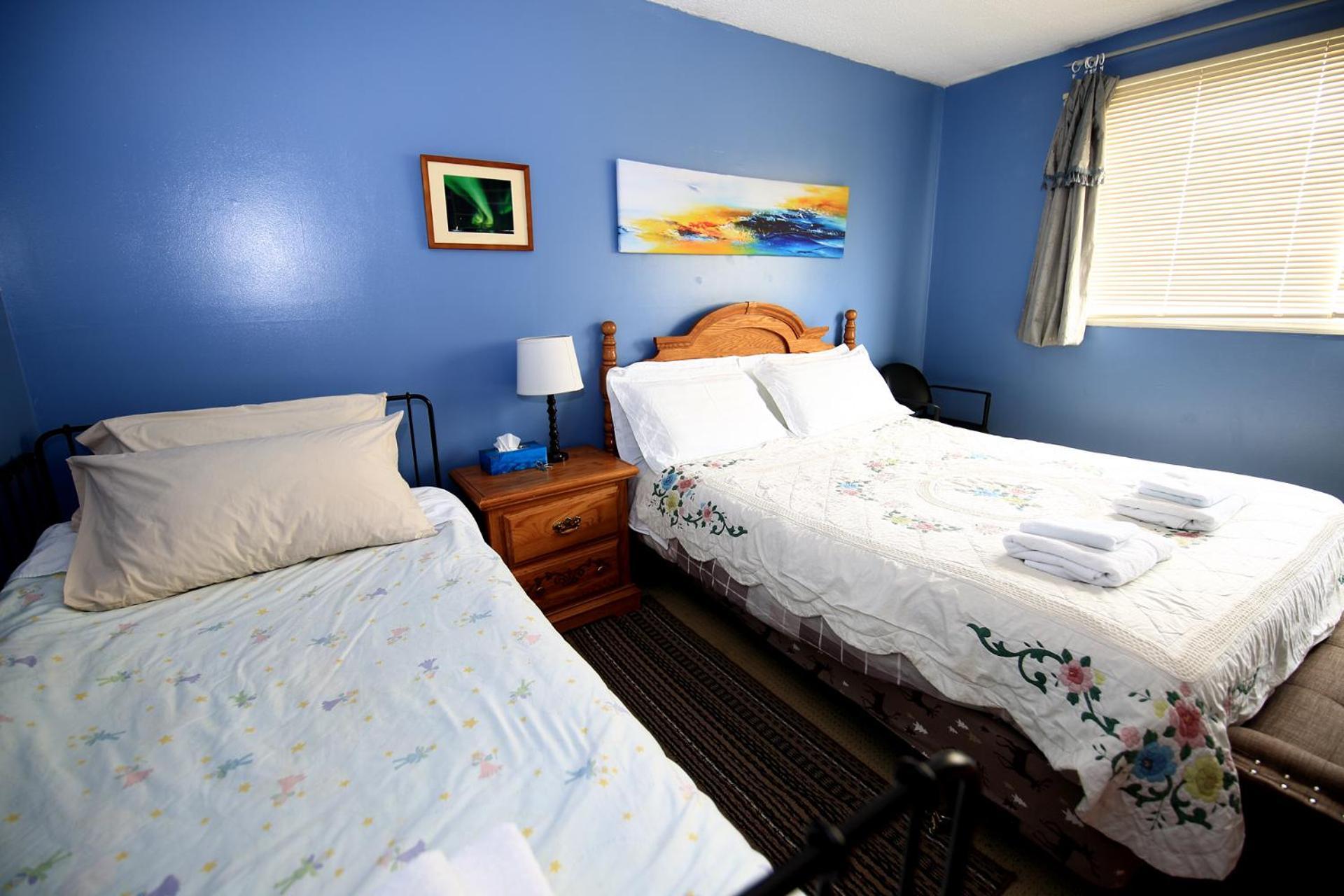 Jenny Guest House Yellowknife Exterior photo